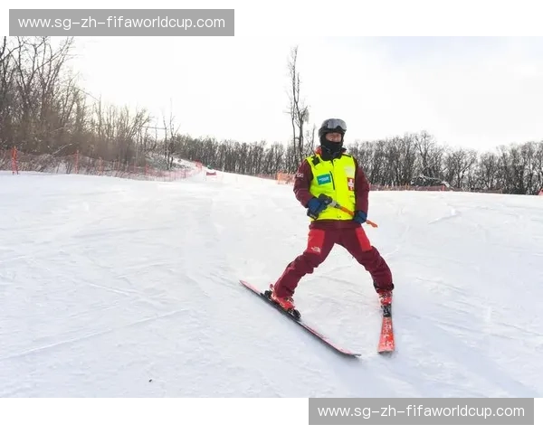 滑雪队医：在雪场上守护速度与热爱的那双手
