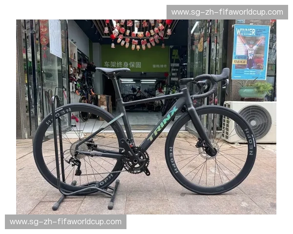 公路自行车赛程：速度与策略的逐站旅程